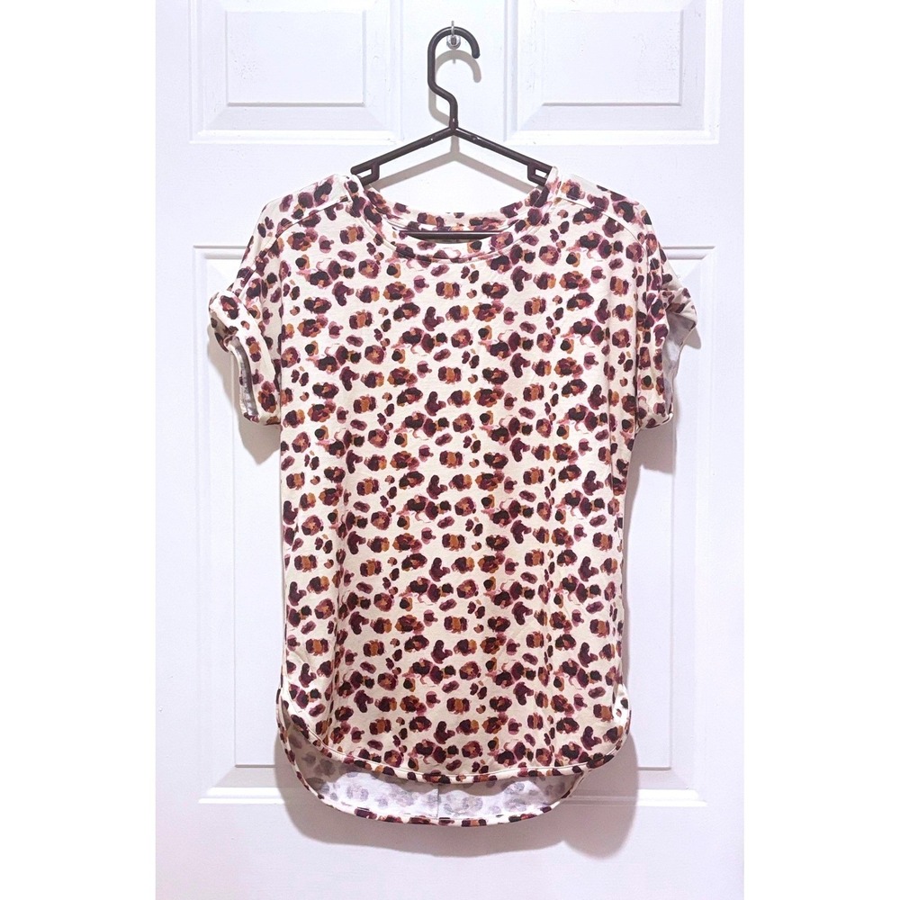 Cupio Animal Print Short Sleeve Knit Top Size Medium Pink Brown Casual Blouse